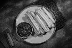 Classic Vanilla Churros 9 Pcs — Dark Chocolate Dip