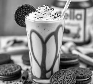 Nutella Cookie and Cream Milk Shake