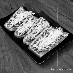 Cheese Chilli Toast