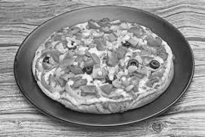 9 Mixed Veggie Pizza
