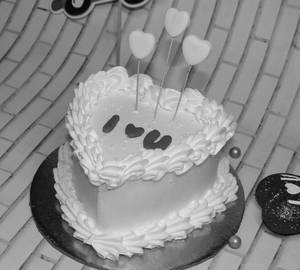 Bento Heart Shape Cake 300Grm