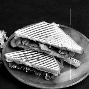 Aloo Matar Sandwich [Grill]