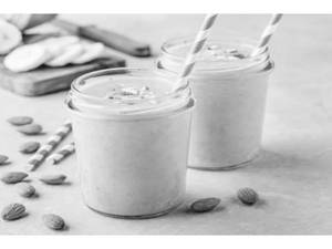 Vanilla Cake Shake