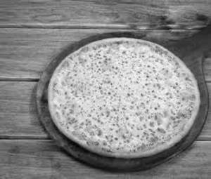 9 Double Cheese Margherita Pizza
