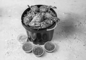 5 Person Chicken Bucket