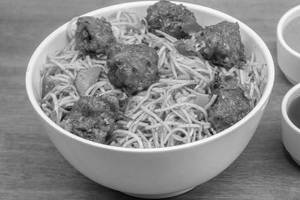 Veg Manchurian Noodles