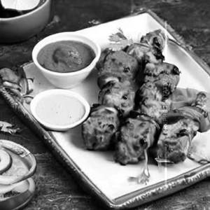 Chicken Tikka Schezwan Kepsa