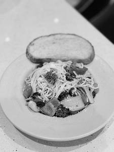Spaghetti Aglio E Olio Chicken