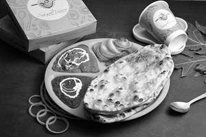 Dal Makhani With Paneer Kulcha Combo