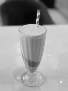 Classic Frappe [300 ML] [Serves 1]