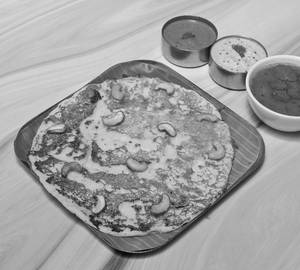 Cashew uthapam