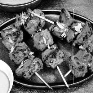 Murg Aachari Tikka