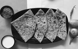 Aloo Onion Paratha Combo