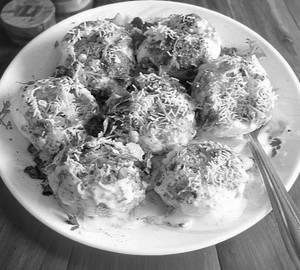 Dhai Puri