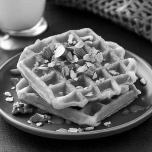 Classic Maple & Nut Waffle