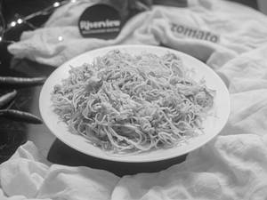 Egg Hakka Noodles