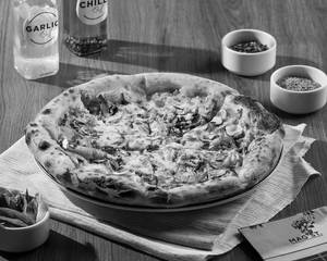 Funghi Mixti Pizza