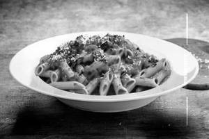 Red sauce pasta