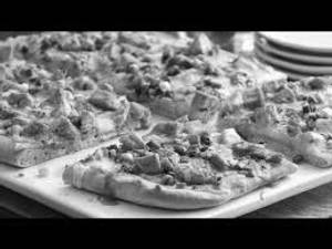 Chicken Bread Pizza 