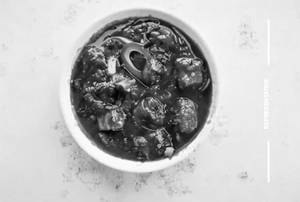 Veg. Manchurian (Gravy)