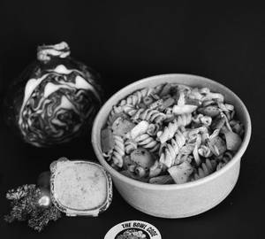 Basil pasta salad
