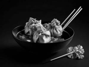 Thoda Teekha Teekha Momos