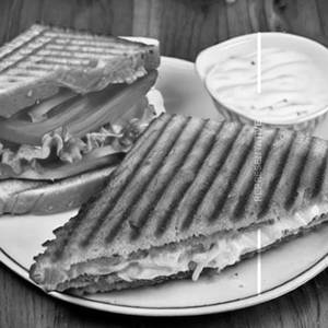Cheese Chicken Grilled Sandwich
