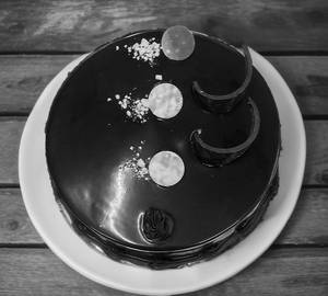 Truffle [8 inches] [450 g]