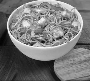 Paneer noodles