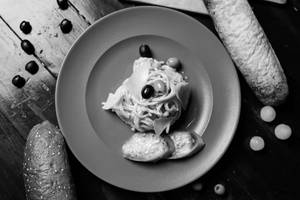 White sauce pasta