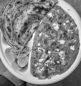 Paneer Butter Masala + 2 Baby Naan + Roasted Papad