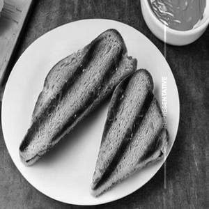 Grilled Thigh Brown Bread Sandwich
