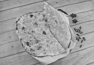 Cheese Naan [No Onion Garlic]