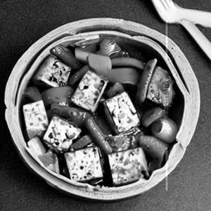 Schezwan Vegetable Tofu Clay Pot