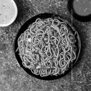 Schezwan Veg Gravy Noodles