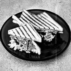 Paneer Makhani Twist Club Sandwich