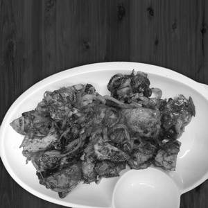 Smoke Chicken With Onion Fry