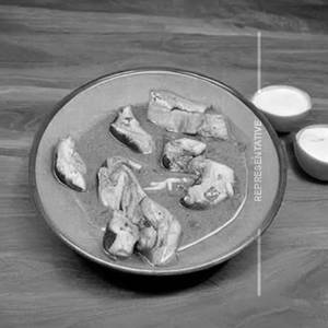 Sliced Chicken in Green Curry
