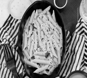 White Sauce Pasta