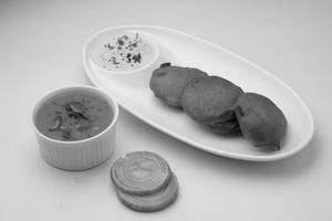 Onion Bhajji [2 pcs]