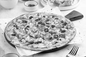 Veg Overloaded Pizza ( No Maida, Gluten Free)
