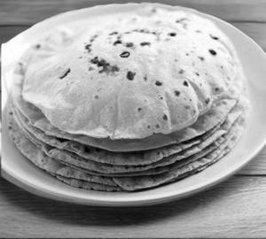Plain tawa roti