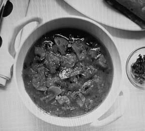 Chilly mushroom gravy