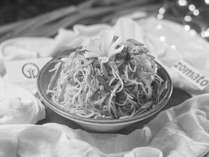 Veg Hakka Noodles