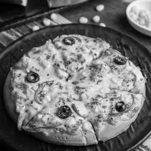 Cheese Corn Pizza
