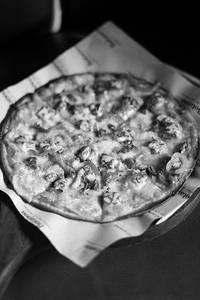 Mexican Cottage Cheese Pizza [9 Inch]