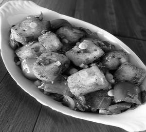 Dry Chilli Paneer 3 pcs