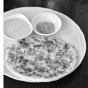 Onion Uttapam