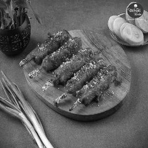 Sholey Paneer fry ( fried with raw onion, tomato, green chillies)
