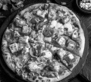 Paneer pizza medium